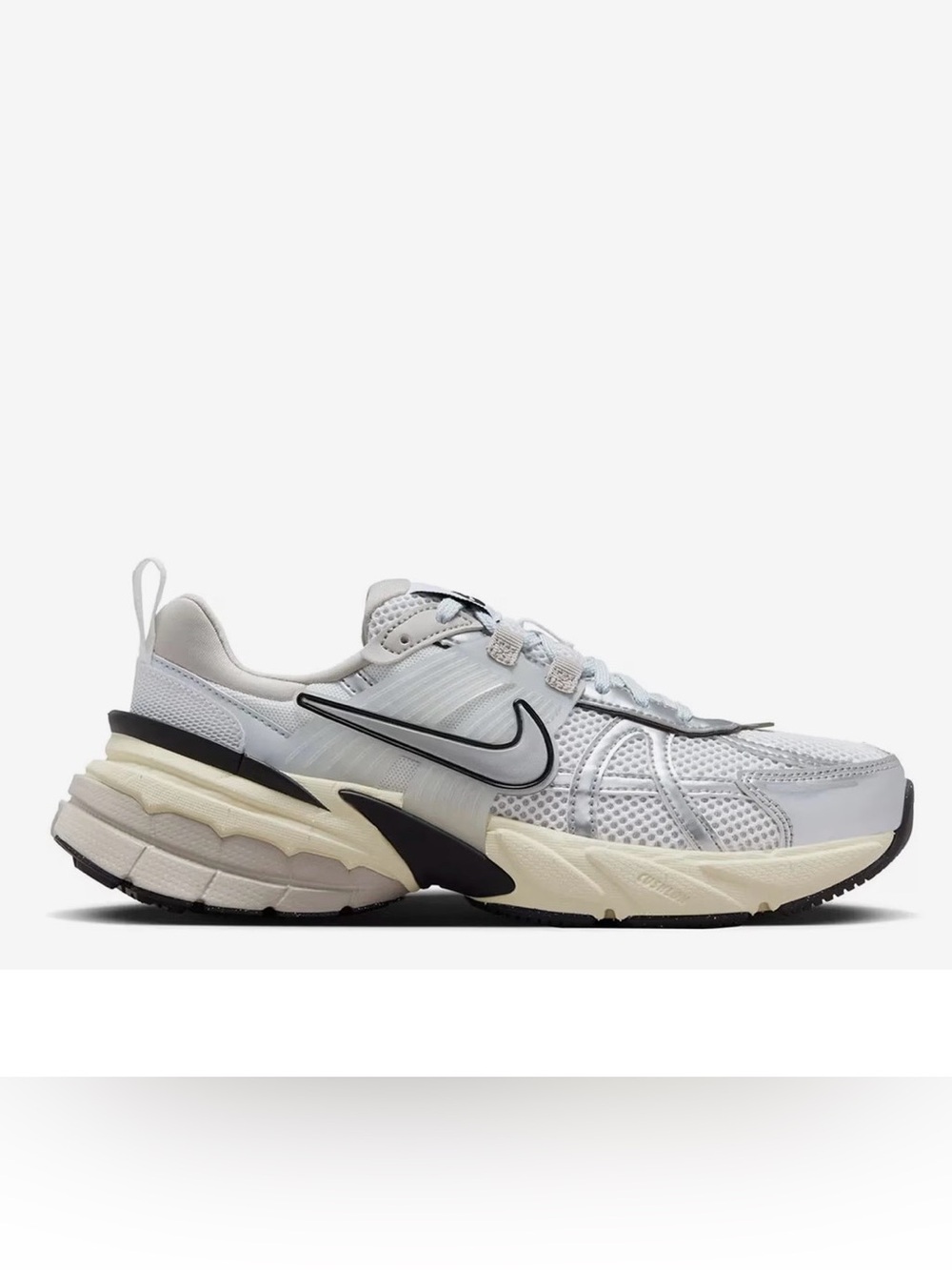 Nike V2K Running Shoe in Summit White Metallic Silver size 8